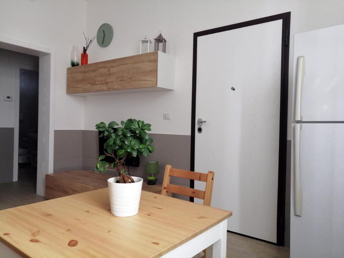 La Casa Blu Apartment Bari Exterior photo